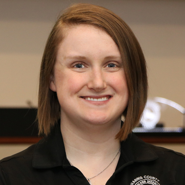 Headshot of Hallie Frazee
